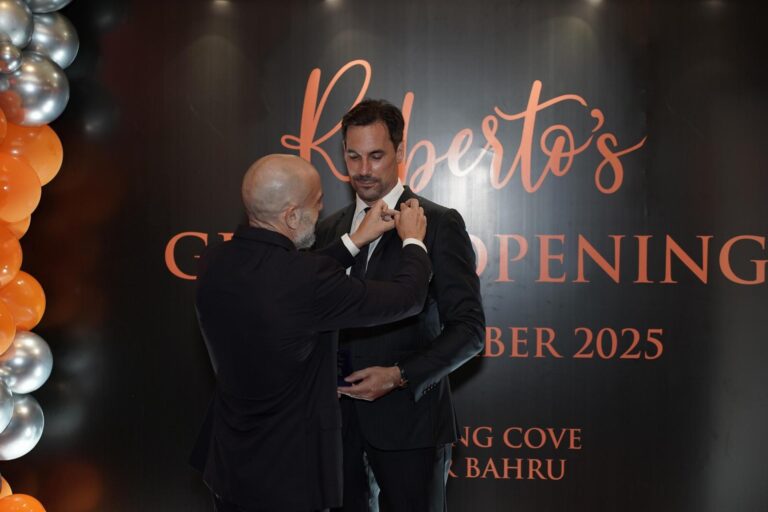 conferimento onorificenza Roberto Guiati